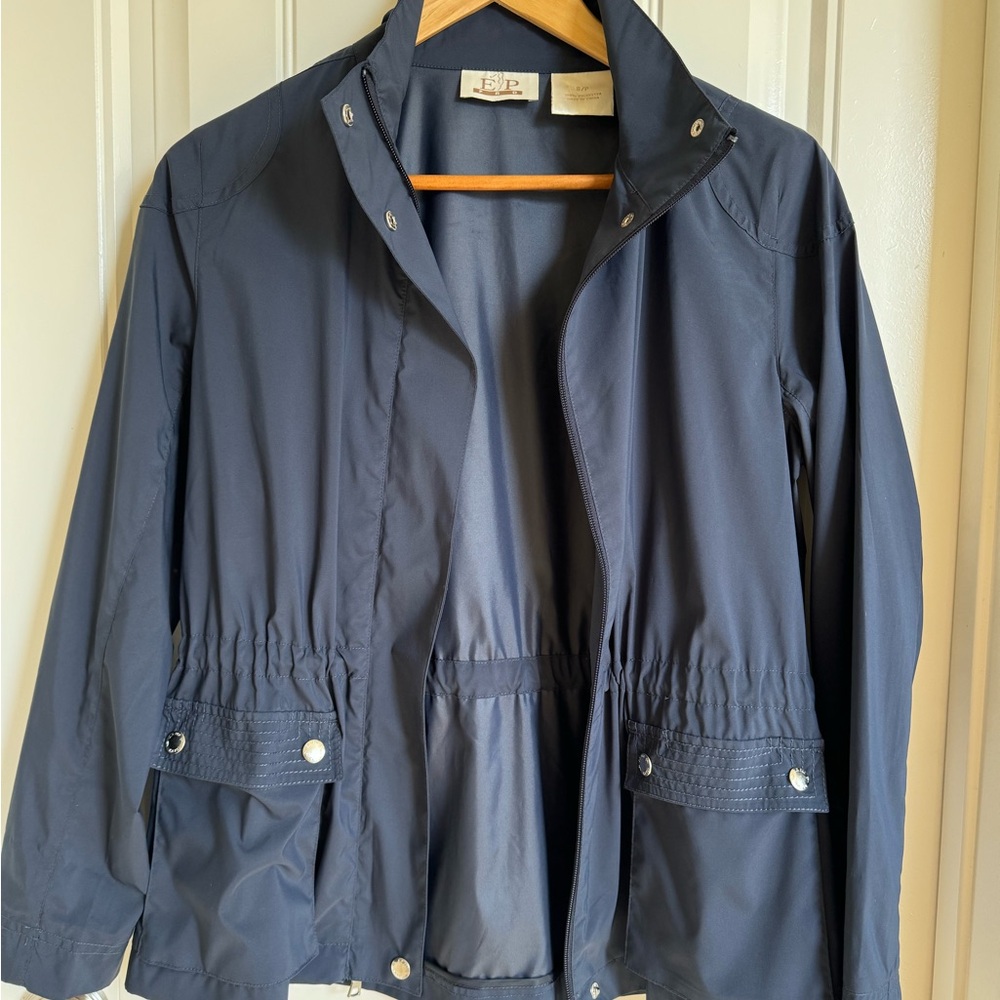 Navy Blue Lightweight Golf Jacket / Wind Breaker